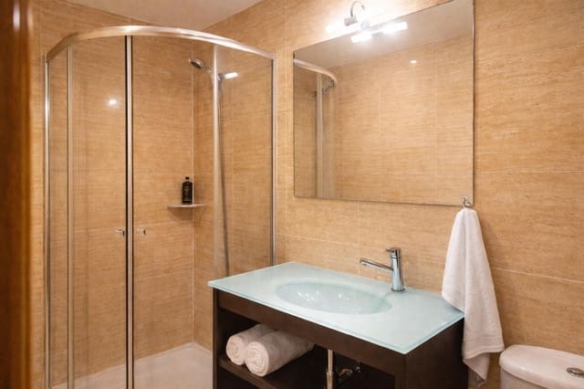 3 slaapkamer Flat te koop in Fuenlabrada met garage - € 280.000 (Ref: 9991525)