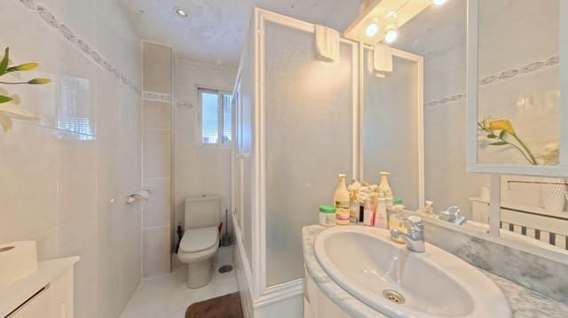 3 sypialnia Mieszkanie na sprzedaż w Miasto Madryt - 280 000 € (Ref: 9991527)