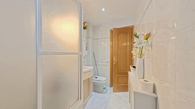 3 sypialnia Mieszkanie na sprzedaż w Miasto Madryt - 280 000 € (Ref: 9991527)