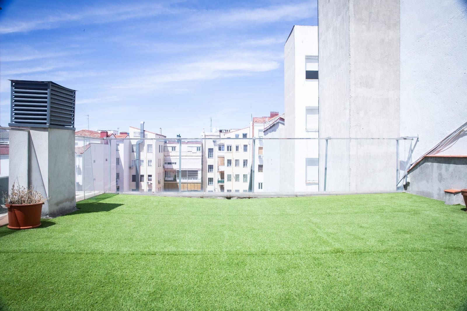 3 bedroom Penthouse for sale in Madrid city with garage - € 2,100,000 (Ref: 9991529)