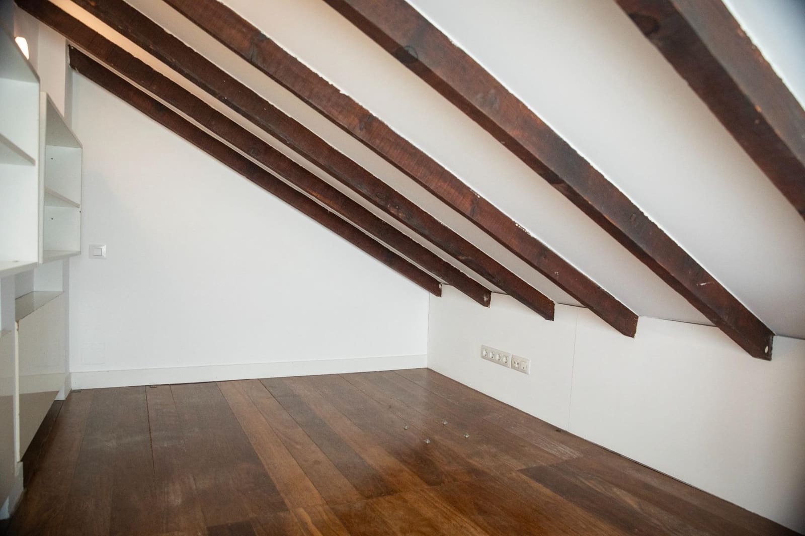 3 bedroom Penthouse for sale in Madrid city with garage - € 2,100,000 (Ref: 9991529)