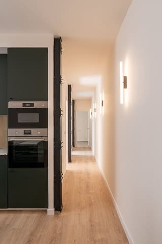 2 slaapkamer Flat te koop in Universidad, Madrid stad - € 650.000 (Ref: 9950583)