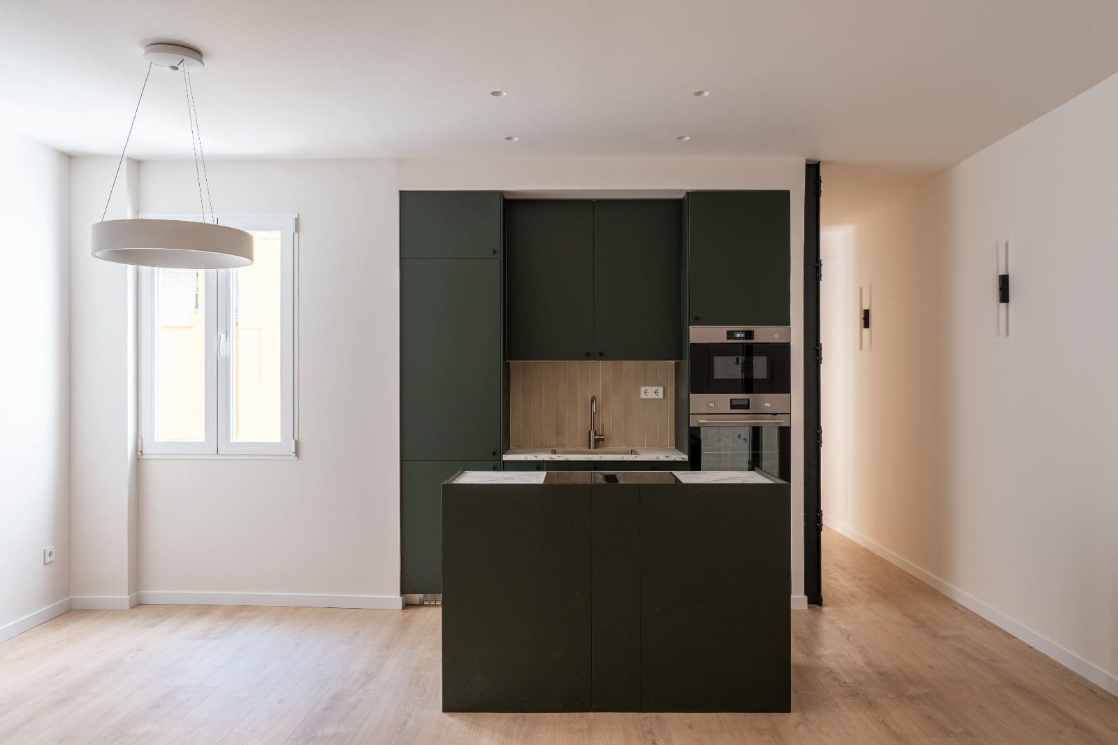 2 slaapkamer Flat te koop in Madrid stad - € 650.000 (Ref: 9950583)