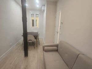 2 soveværelse Lejlighed til salg i Madrid by - € 580.000 (Ref: 9950589)