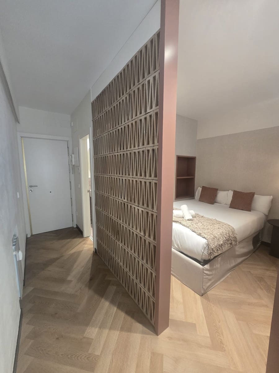 1 quarto Apartamento para venda em Madrid cidade - 345 000 € (Ref: 9950591)
