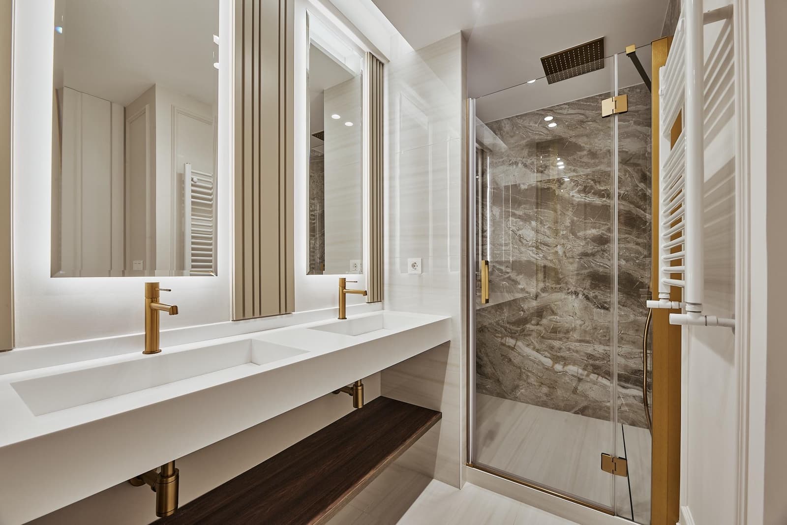 3 slaapkamer Flat te koop in Madrid stad - € 1.659.000 (Ref: 9953394)