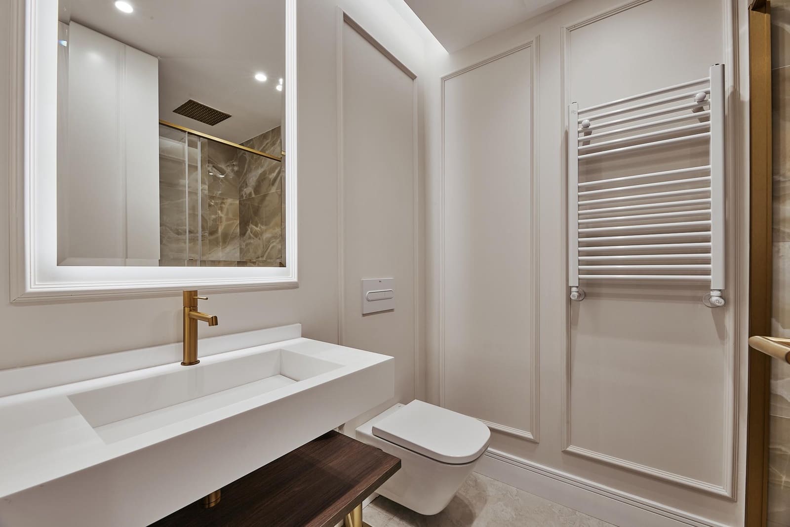 3 slaapkamer Flat te koop in Madrid stad - € 1.659.000 (Ref: 9953394)