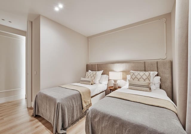 3 slaapkamer Flat te koop in Goya, Madrid stad - € 1.659.000 (Ref: 9953394)