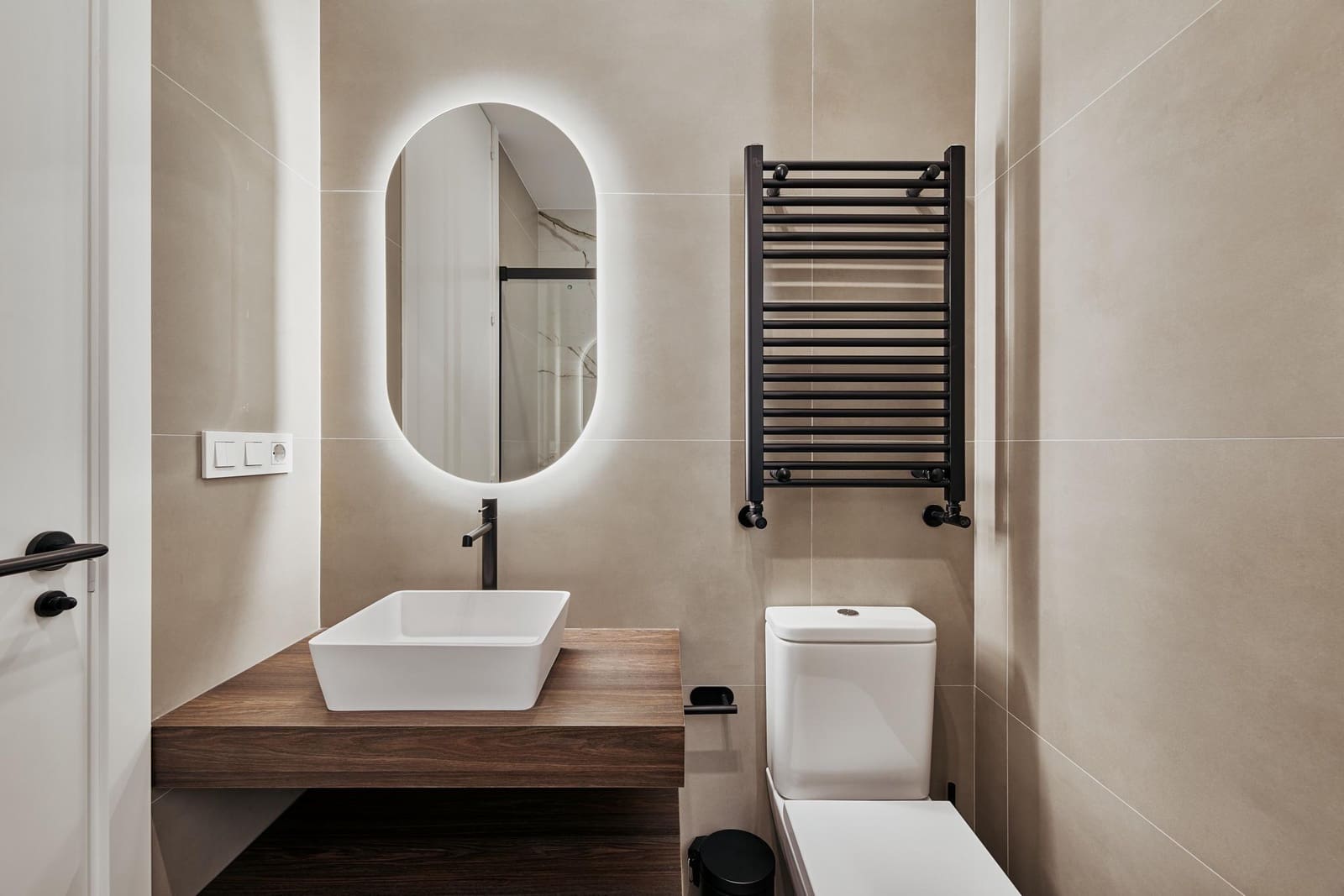 3 slaapkamer Flat te koop in Madrid stad - € 1.489.000 (Ref: 9953396)