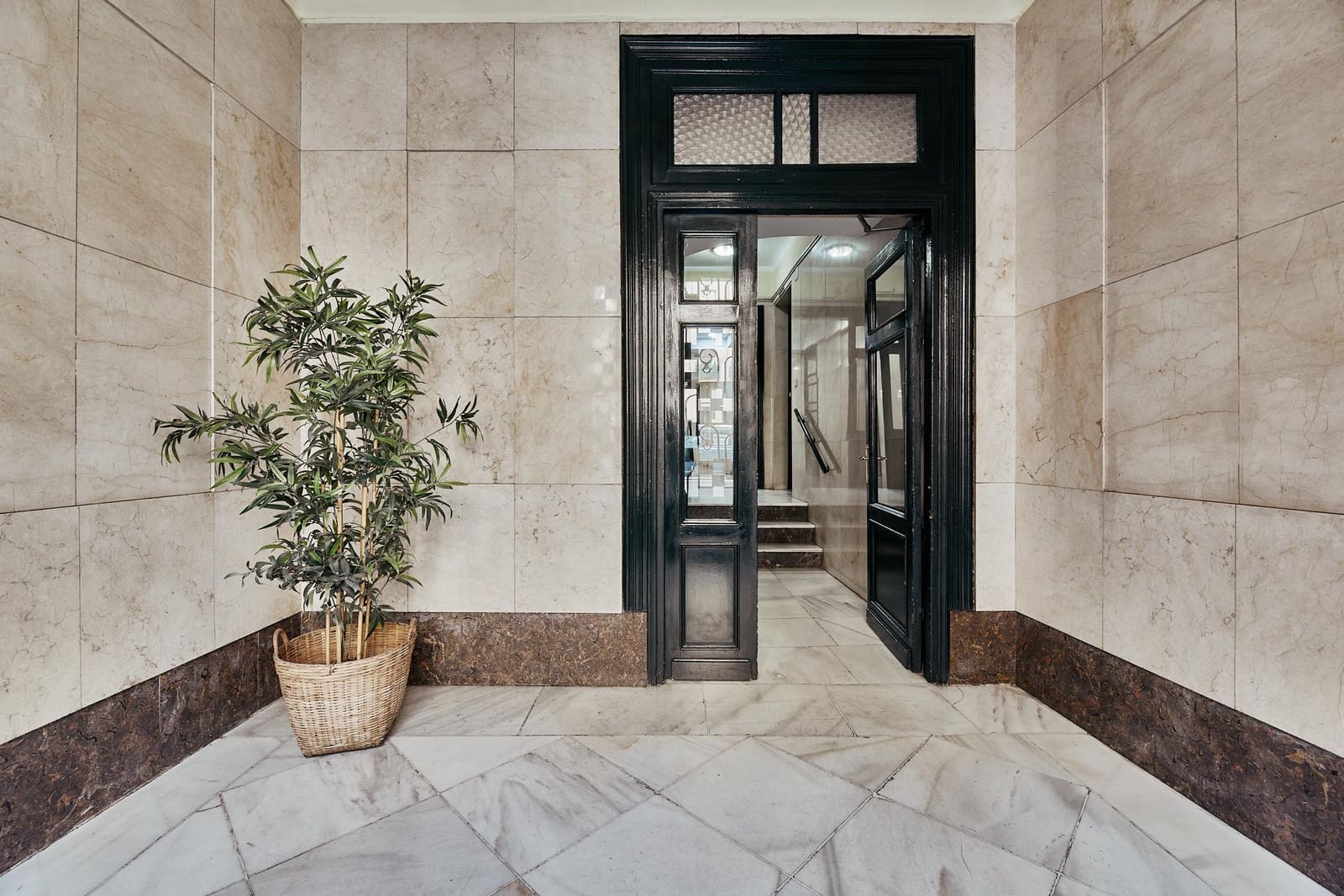 3 slaapkamer Flat te koop in Madrid stad - € 1.449.000 (Ref: 9953398)