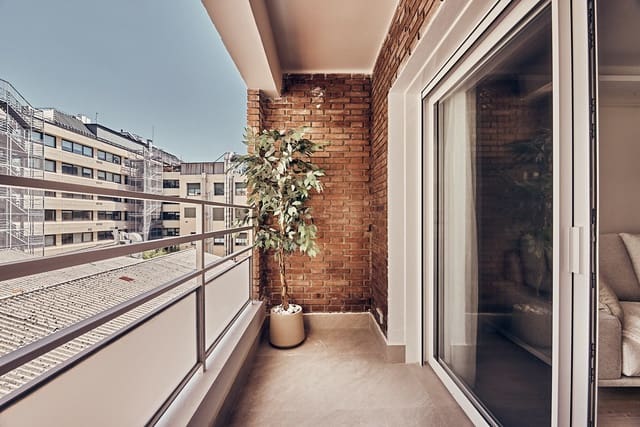 4 camera da letto Appartamento in vendita in Trafalgar, Madrid città con garage - 1.799.000 € (Rif: 9953403)