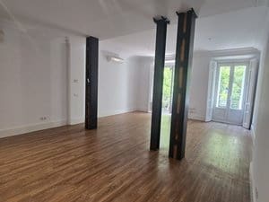 3 quarto Apartamento para arrendar em Madrid cidade - 3 500 € (Ref: 9956015)