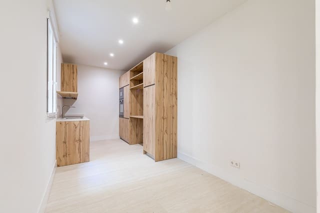 3 sovrum Lägenhet till salu i Universidad, Madrid stad - 1 599 000 € (Ref: 9956030)