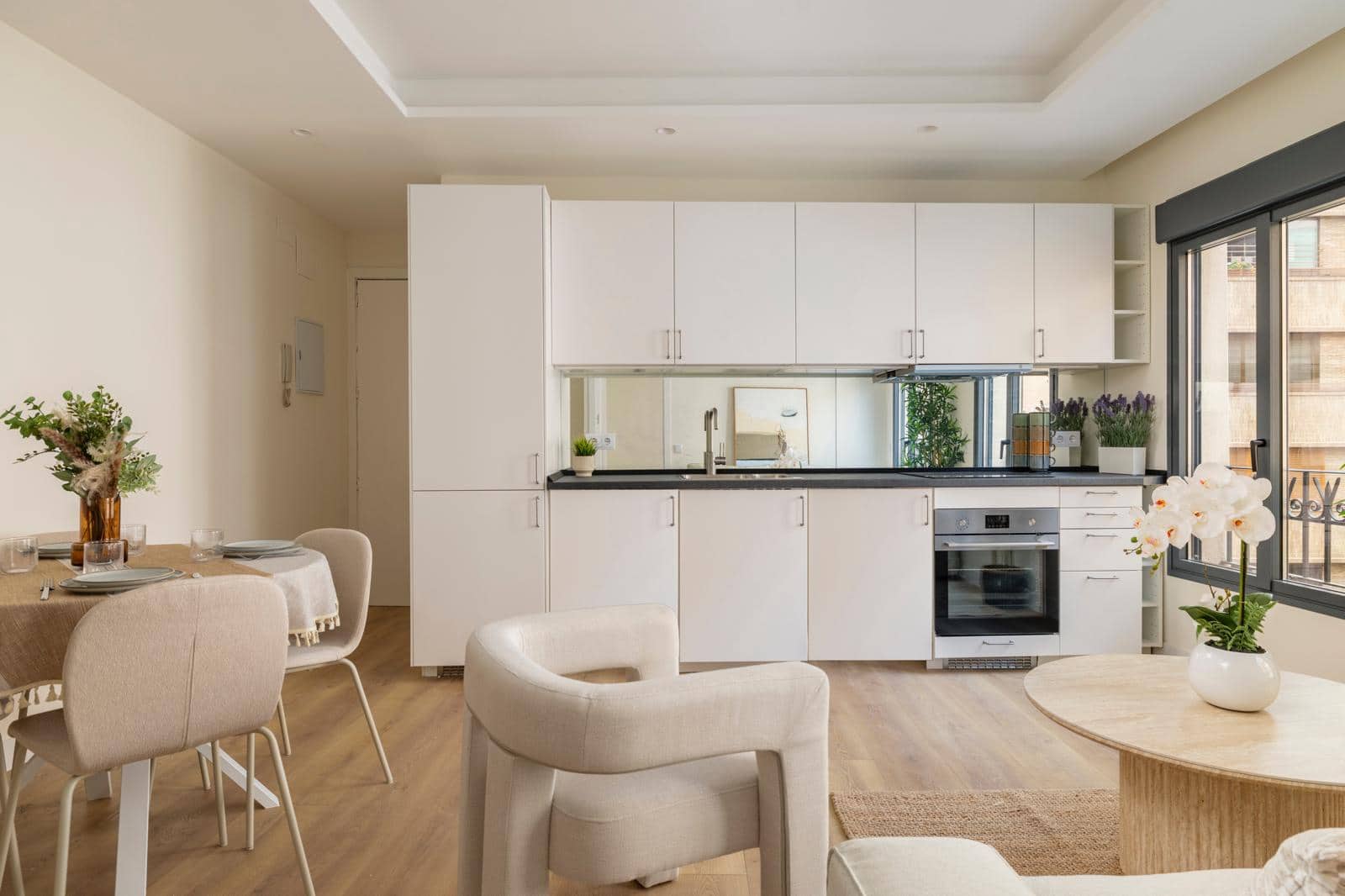 2 soverom Leilighet til salgs i Madrid by med garasje - € 605 000 (Ref: 9977833)