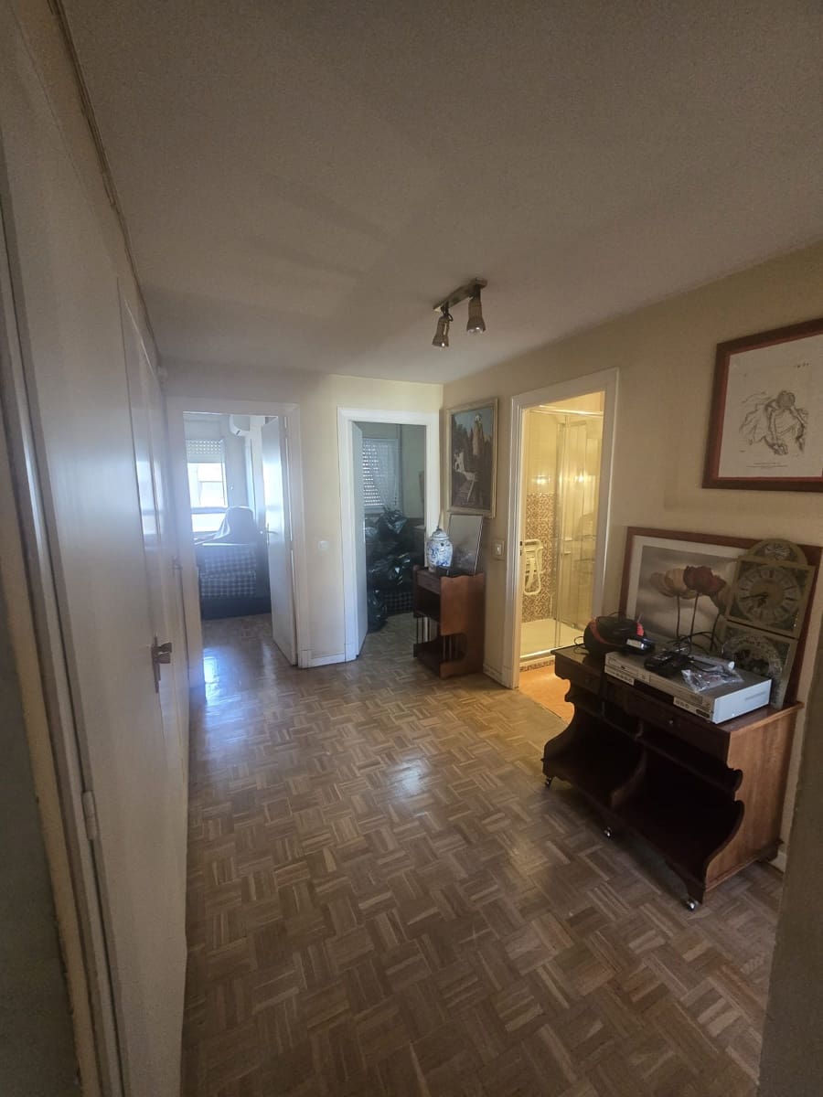 5 sypialnia Mieszkanie na sprzedaż w Miasto Madryt - 967 000 € (Ref: 9990004)