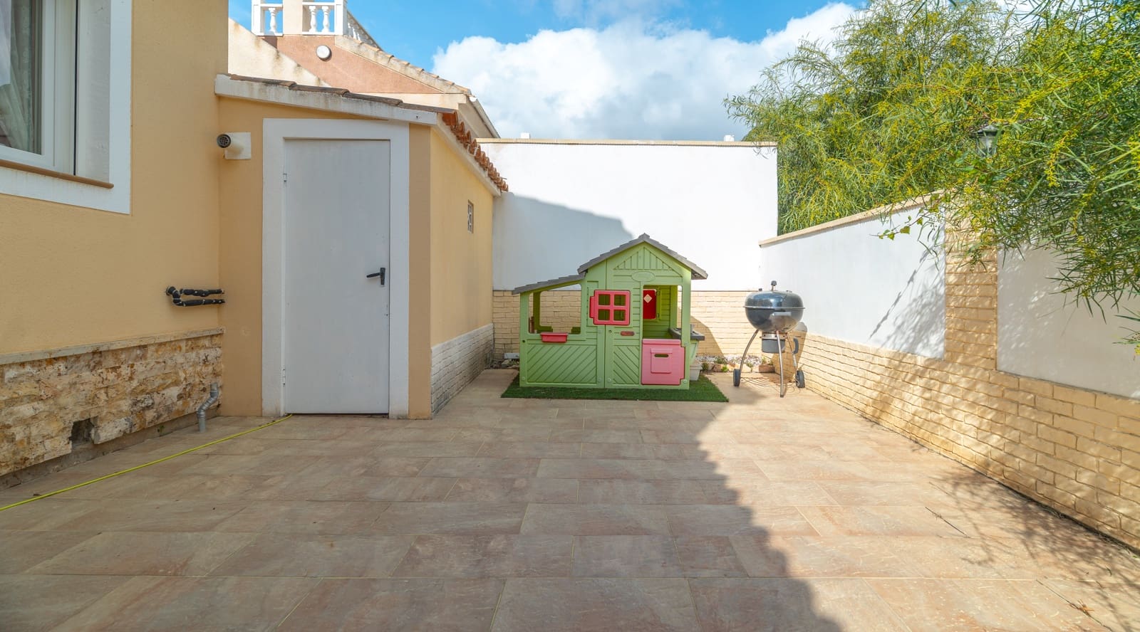 4 bedroom Villa for sale in Pinar de Campoverde with pool - € 359,000 (Ref: 10059543)