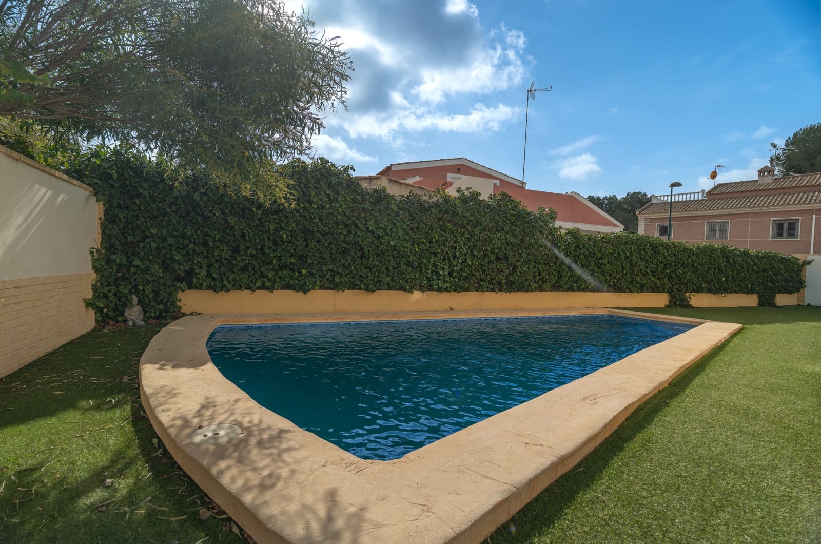 4 bedroom Villa for sale in Pinar de Campoverde with pool - € 359,000 (Ref: 10059543)