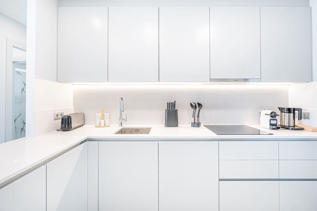 2 quarto Apartamento para venda em Benidorm com piscina - 795 000 € (Ref: 10059545)