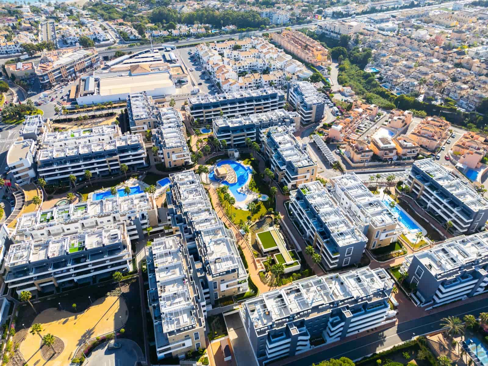 3 sovrum Lägenhet till salu i Playa Flamenca med pool - 515 000 € (Ref: 10059551)