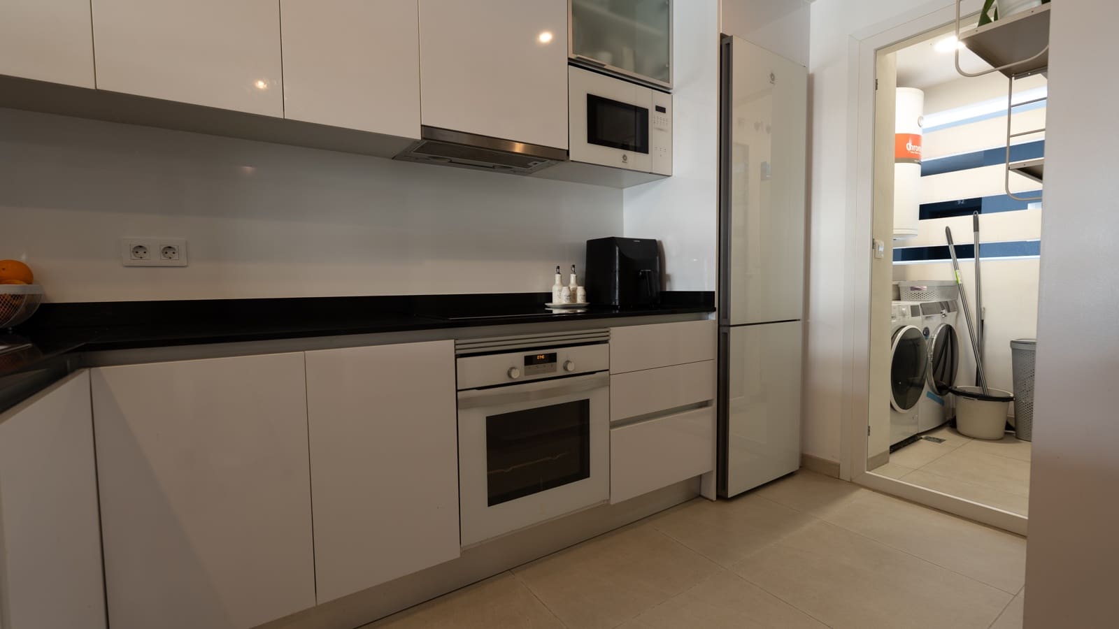 3 sovrum Lägenhet till salu i Playa Flamenca med pool - 515 000 € (Ref: 10059551)