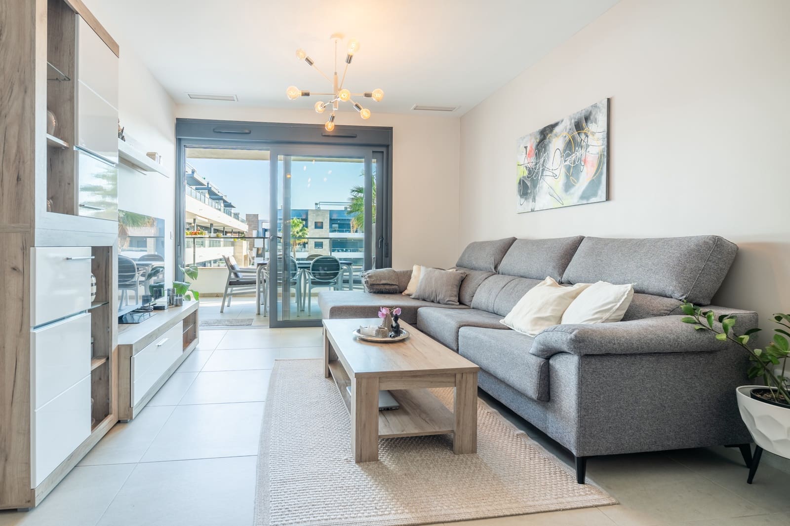 3 sovrum Lägenhet till salu i Playa Flamenca med pool - 515 000 € (Ref: 10059551)