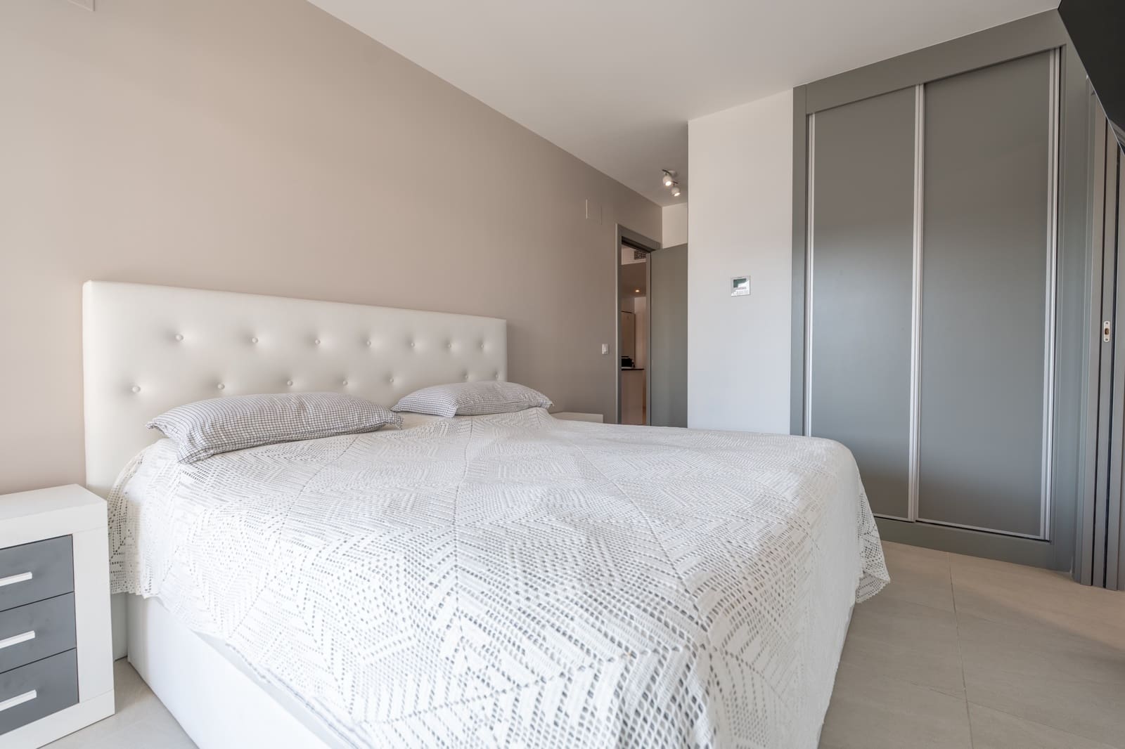 3 sovrum Lägenhet till salu i Playa Flamenca med pool - 515 000 € (Ref: 10059551)