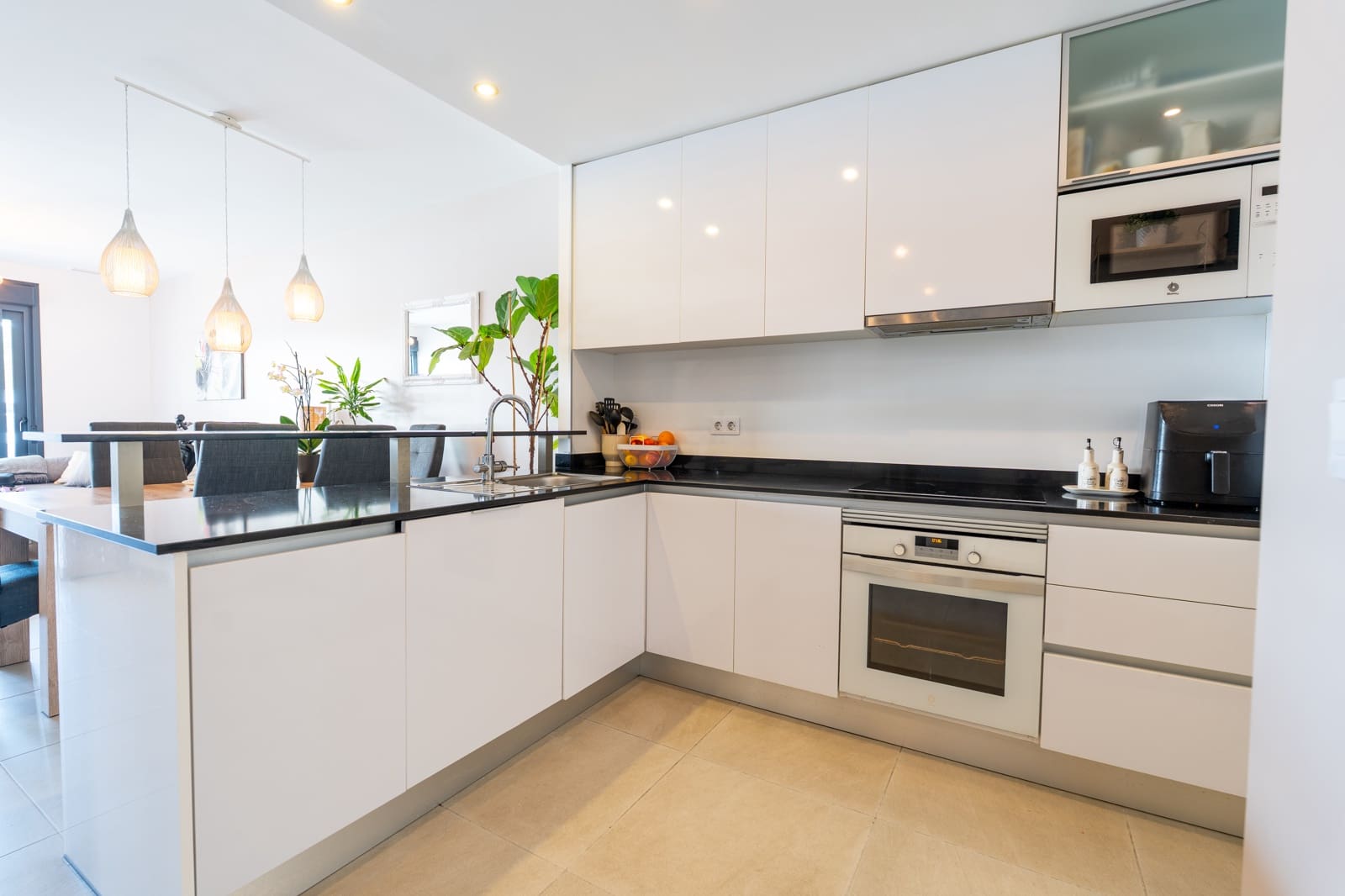 3 sovrum Lägenhet till salu i Playa Flamenca med pool - 515 000 € (Ref: 10059551)