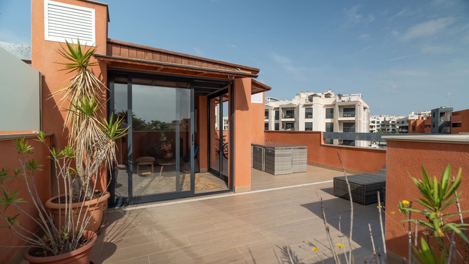 2 Zimmer Villa zu verkaufen in Orihuela Costa mit Pool - 299.000 € (Ref: 10059552)