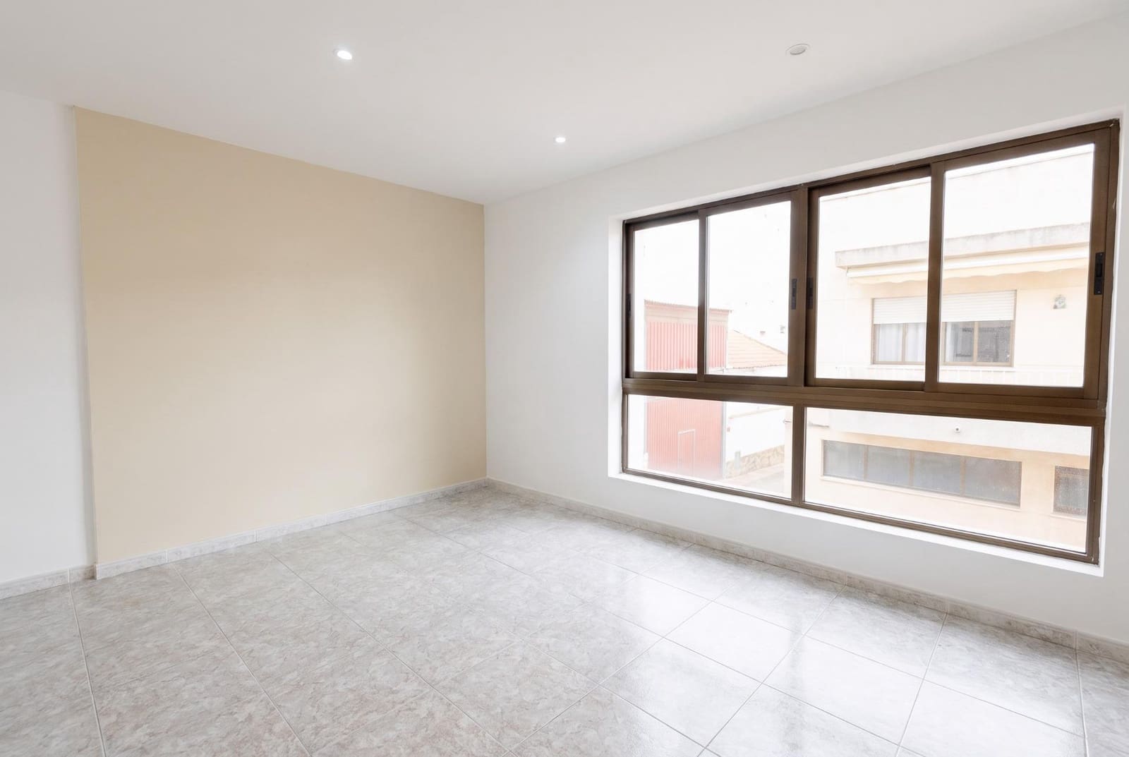 2 bedroom Apartment for sale in San Cristobal de La Laguna with pool garage - € 175,700 (Ref: 10011565)