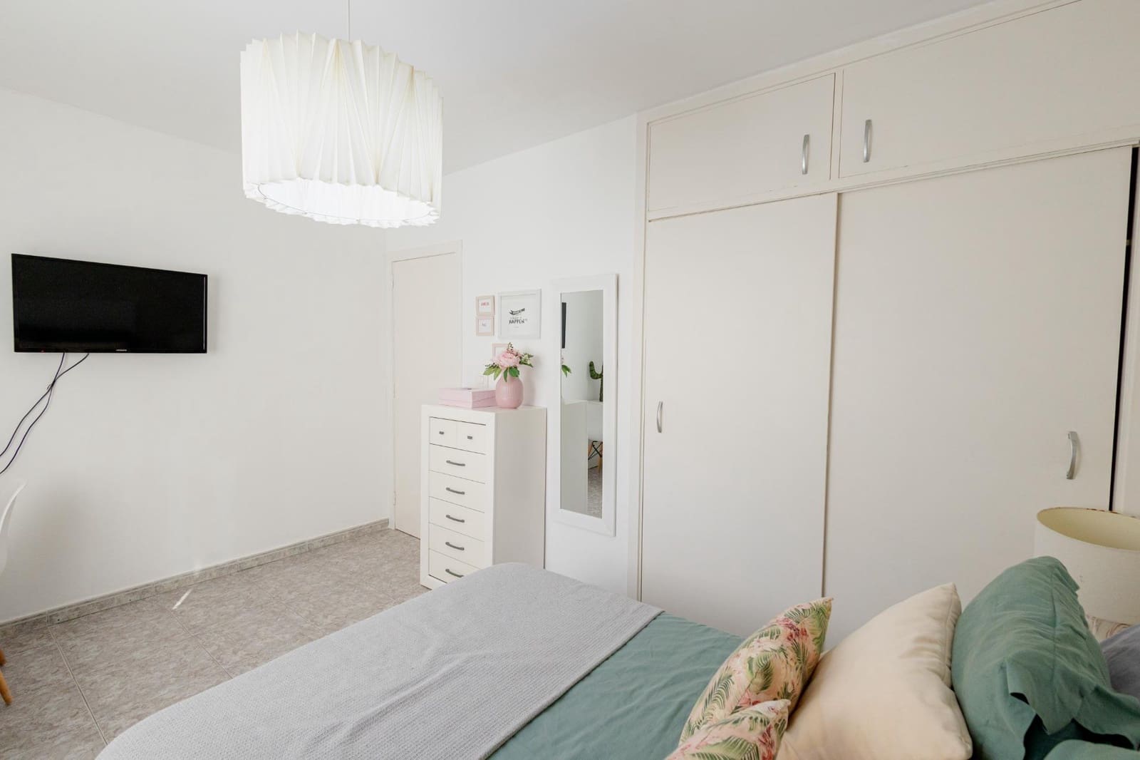 2 bedroom Apartment for sale in San Cristobal de La Laguna with pool garage - € 175,700 (Ref: 10011565)
