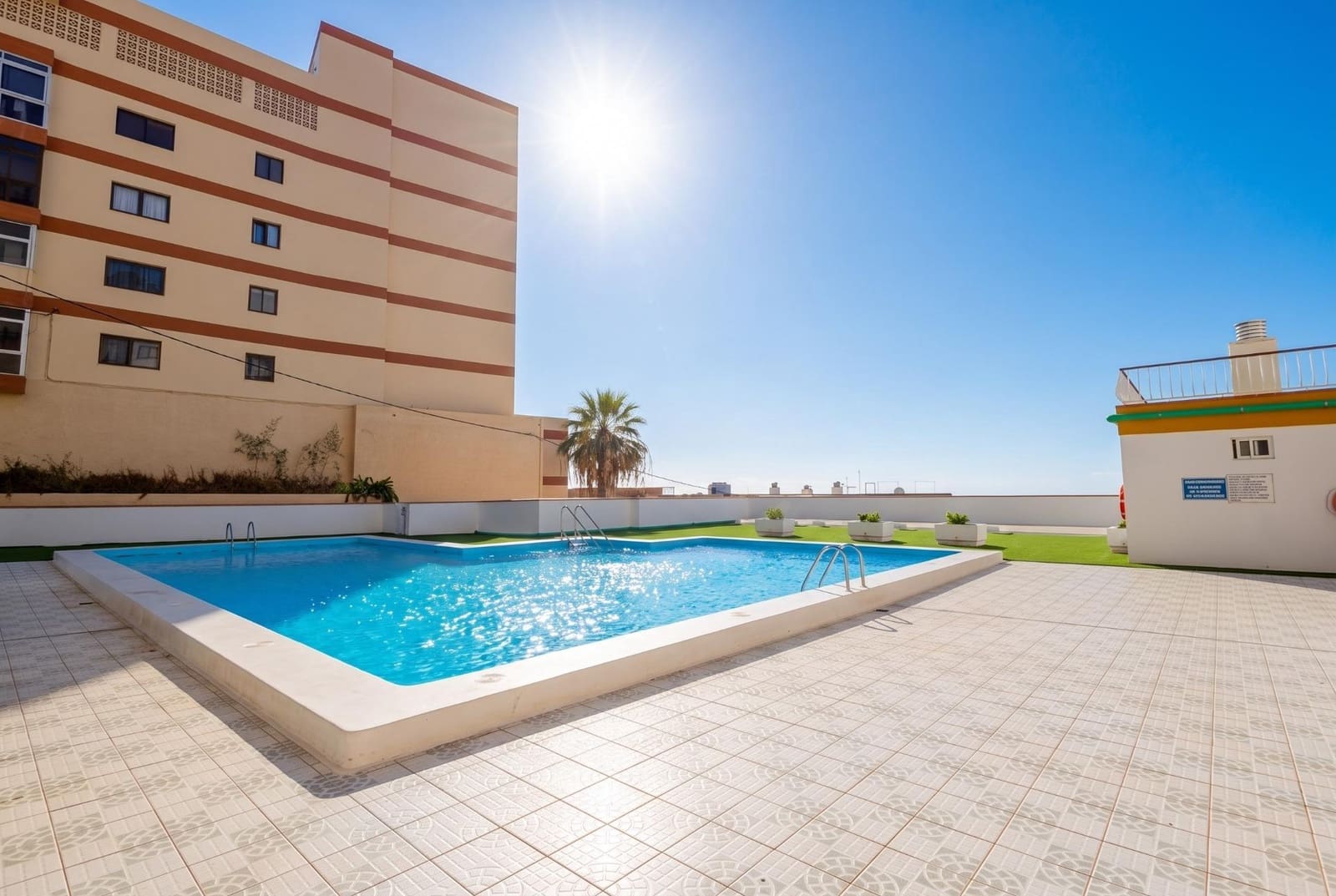 2 bedroom Apartment for sale in San Cristobal de La Laguna with pool garage - € 175,700 (Ref: 10011565)