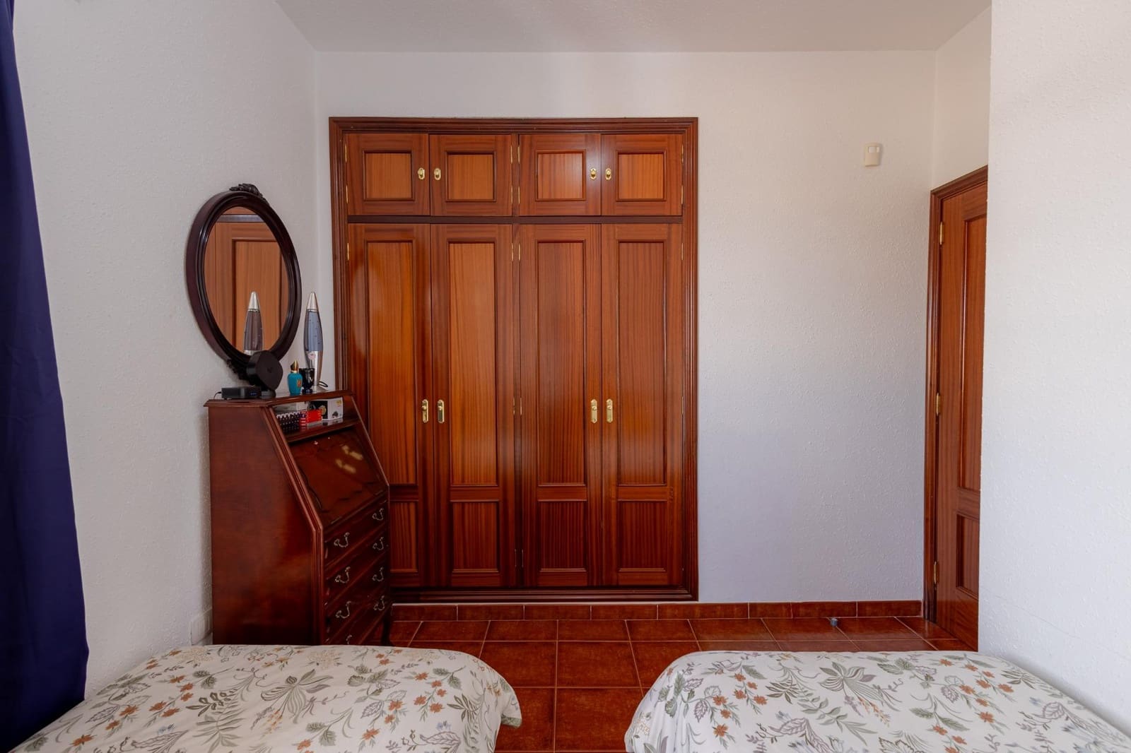 5 Zimmer Villa zu verkaufen in Araya mit Garage - 982.000 € (Ref: 10013452)