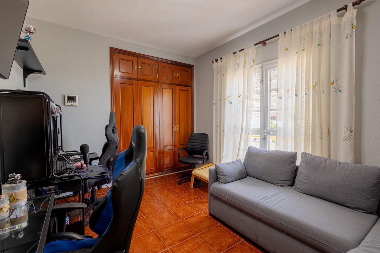 5 Zimmer Villa zu verkaufen in Araya mit Garage - 982.000 € (Ref: 10013452)