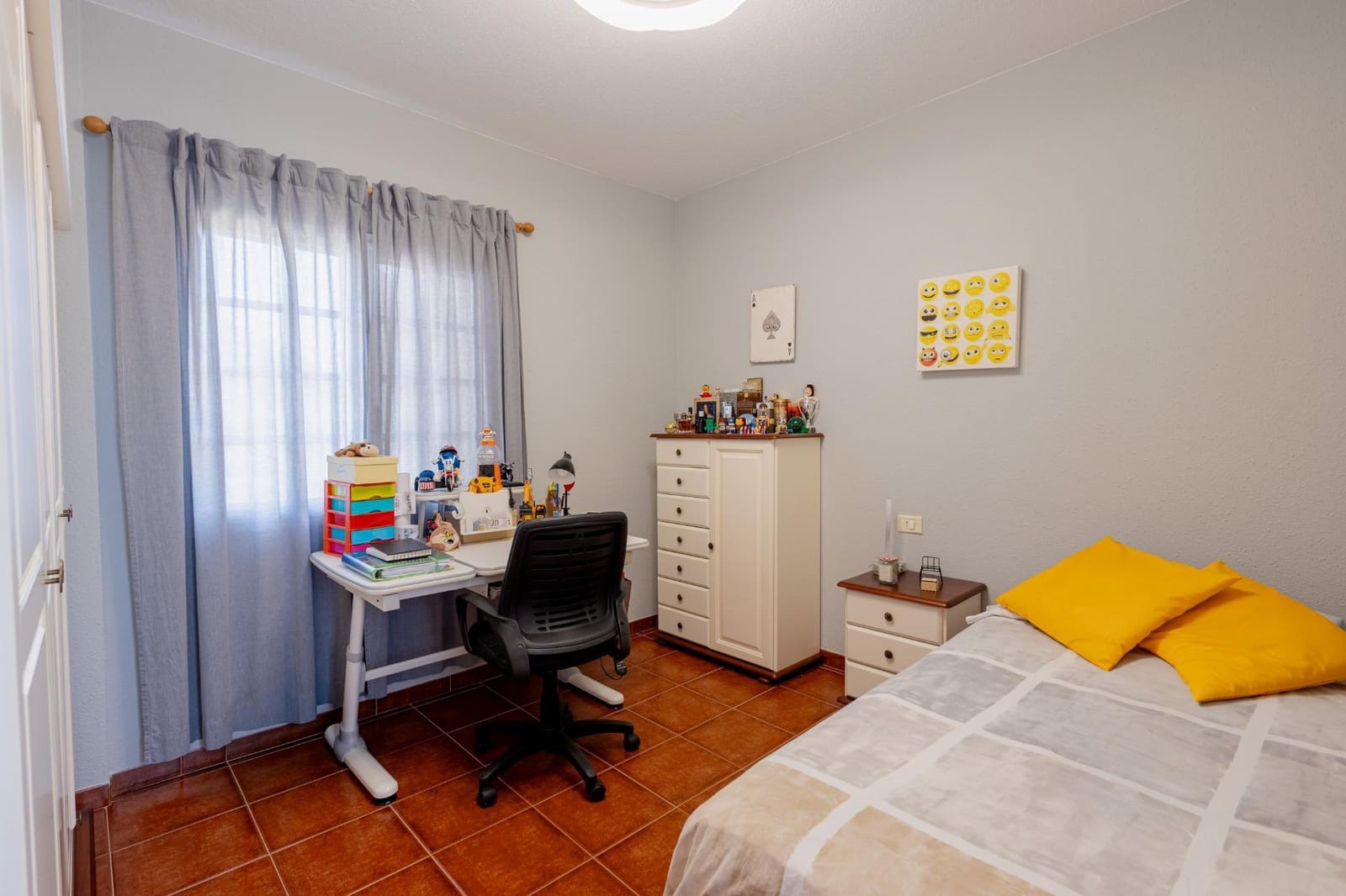 5 Zimmer Villa zu verkaufen in Araya mit Garage - 982.000 € (Ref: 10013452)