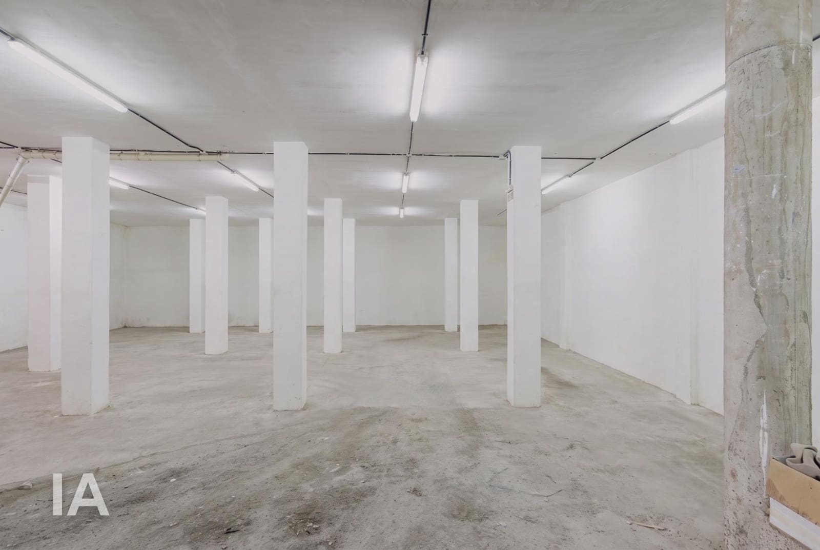 Kaupallinen myytävänä paikassa San Cristobal de La Laguna - 180 000 € (Ref: 10133429)