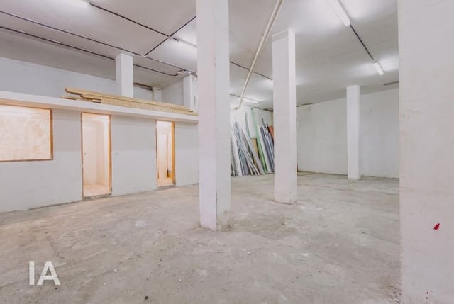 Kommersiell till salu i San Cristóbal de La Laguna - 180 000 € (Ref: 10133429)