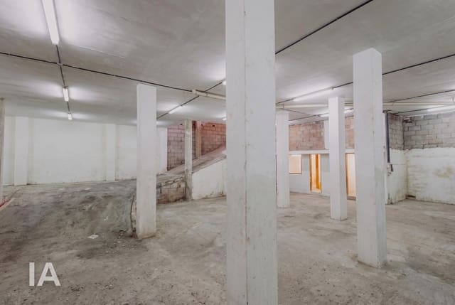 Erhverv til salg i San Cristóbal de La Laguna - € 160.000 (Ref: 10133429)
