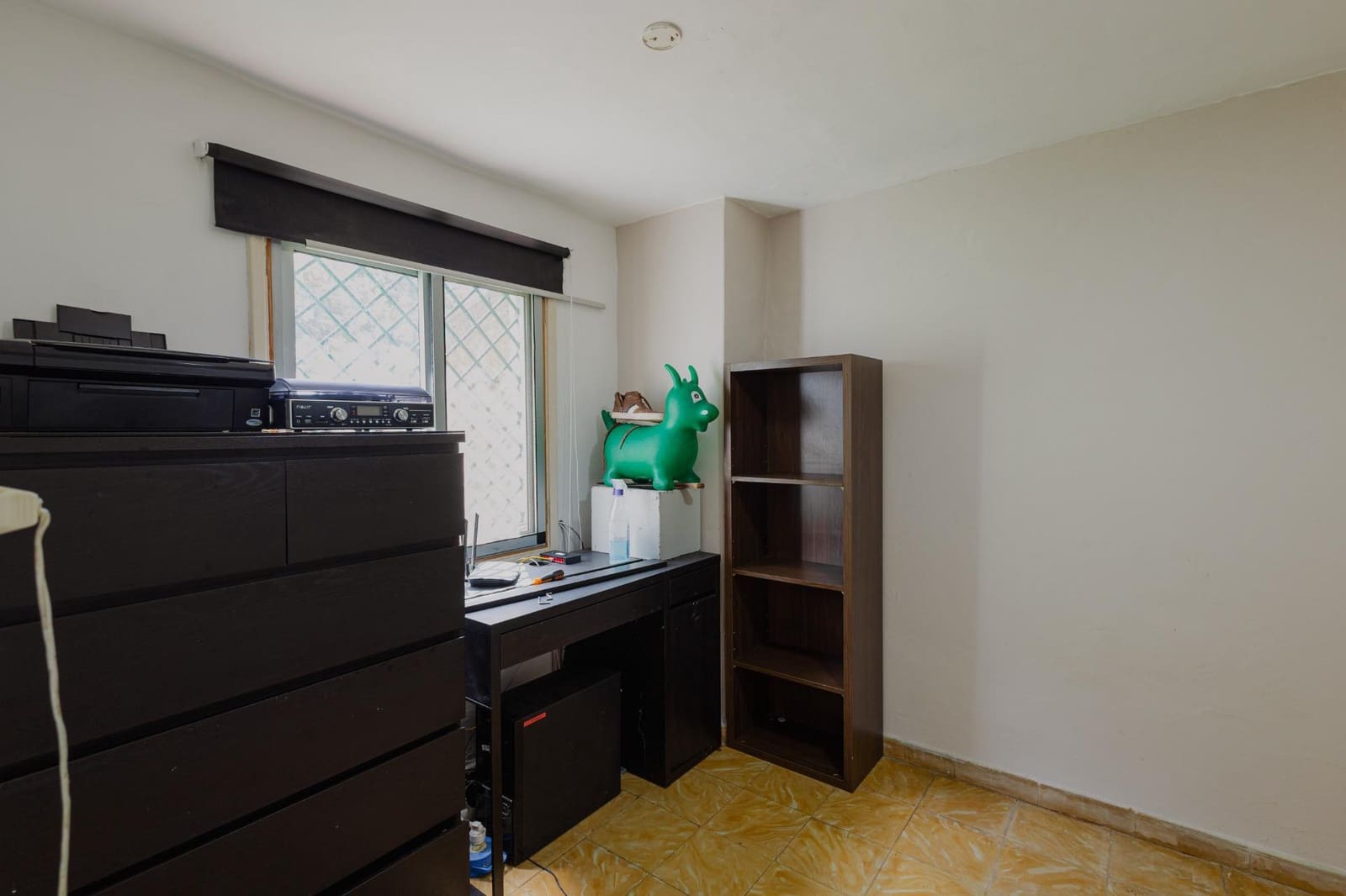 4 slaapkamer Halfvrijstaande villa te koop in Santa Cruz de Tenerife - € 239.000 (Ref: 10133430)