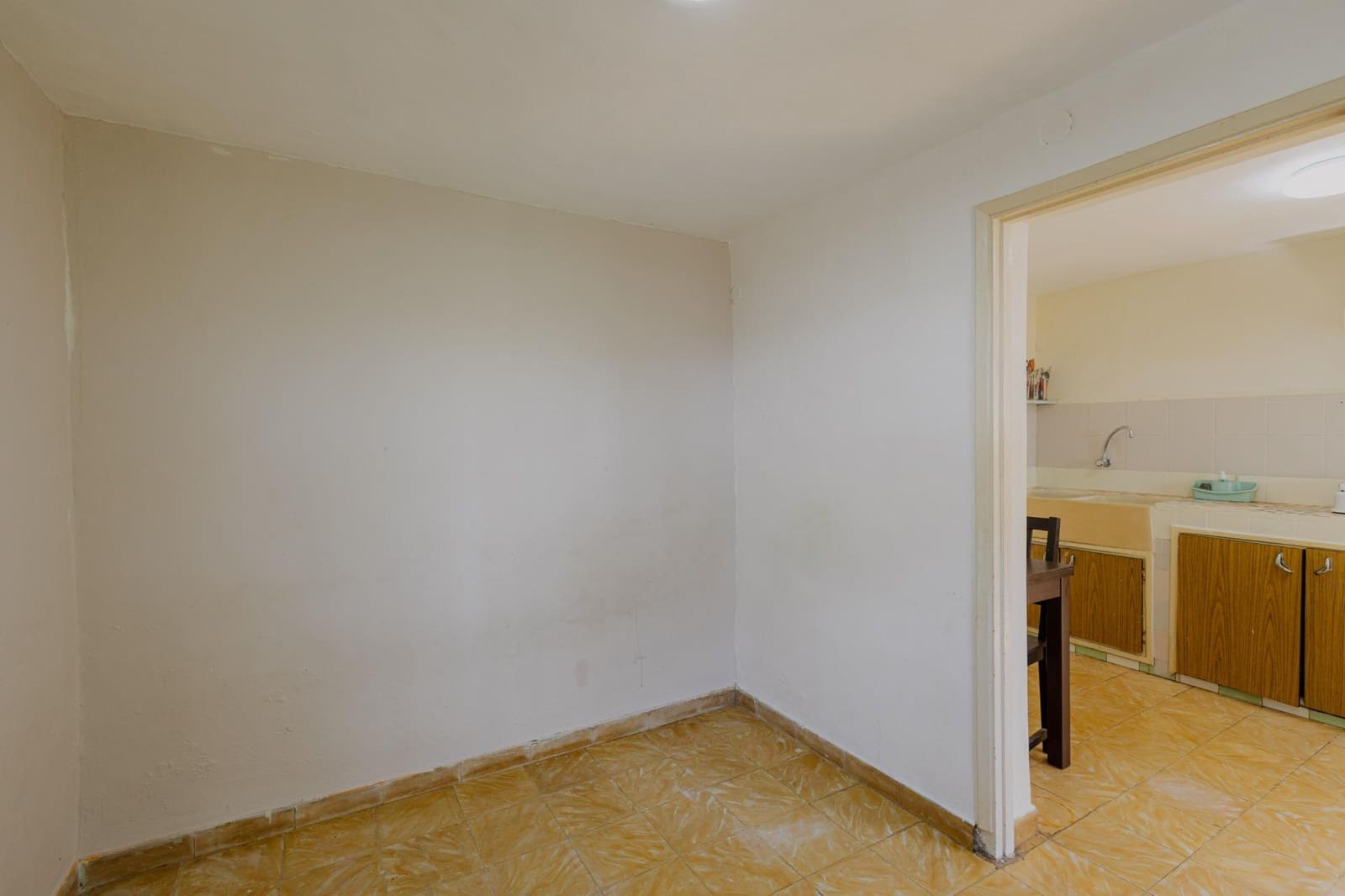 4 slaapkamer Halfvrijstaande villa te koop in Santa Cruz de Tenerife - € 239.000 (Ref: 10133430)