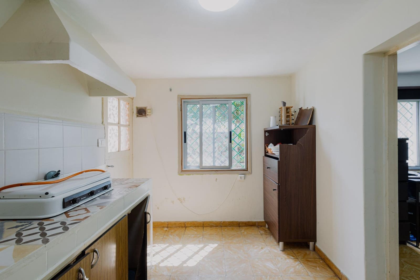 4 slaapkamer Halfvrijstaande villa te koop in Santa Cruz de Tenerife - € 239.000 (Ref: 10133430)