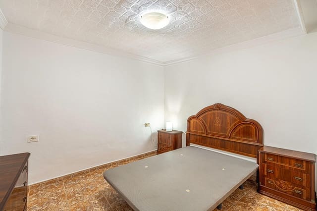 3 bedroom Terraced Villa for rent in Los Realejos - € 950 (Ref: 10148903)
