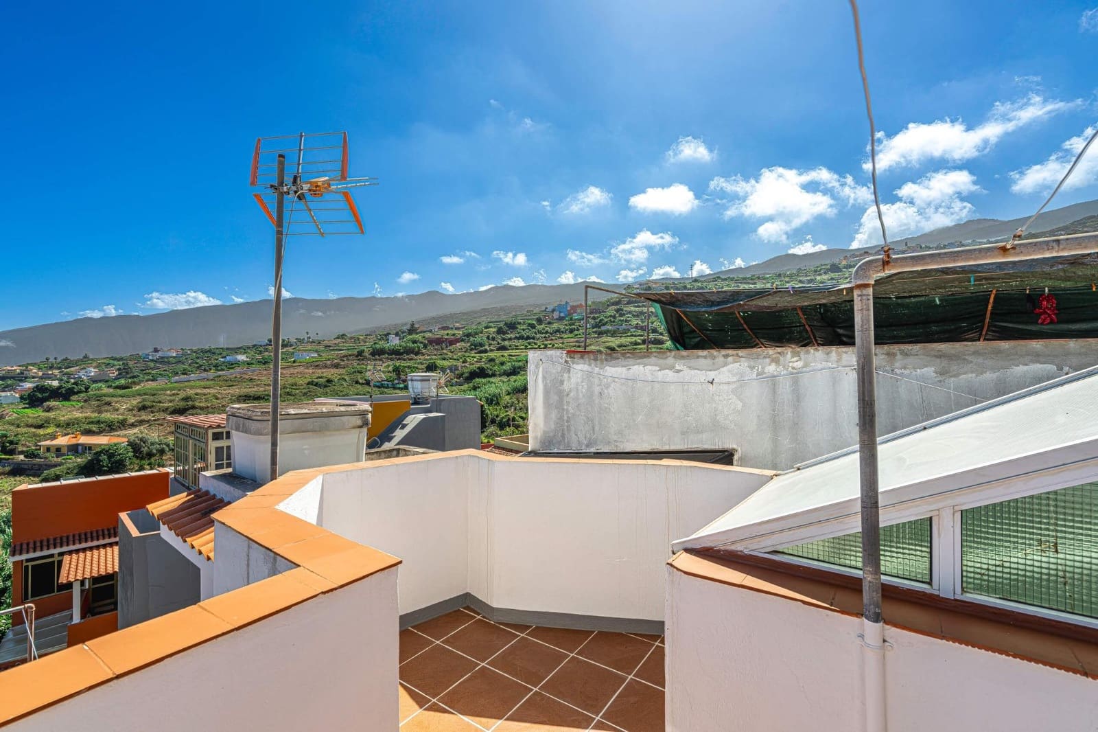 3 bedroom Terraced Villa for rent in Los Realejos - € 950 (Ref: 10148903)
