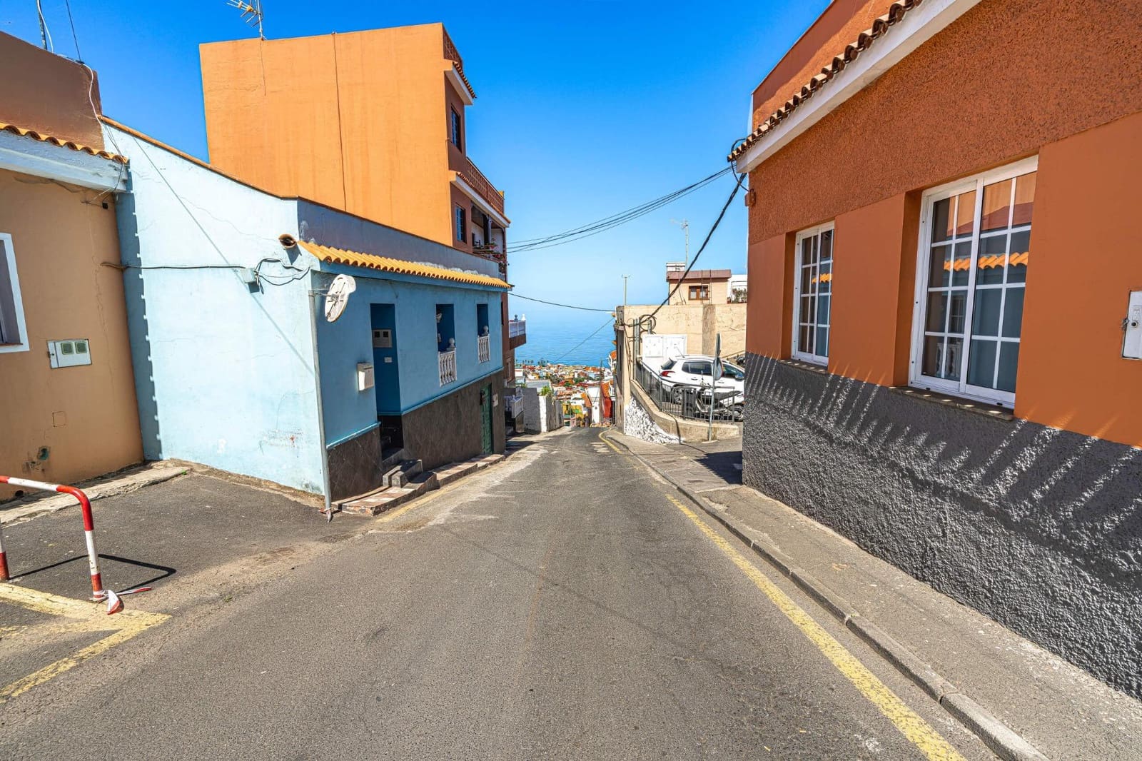 3 bedroom Terraced Villa for rent in Los Realejos - € 950 (Ref: 10148903)