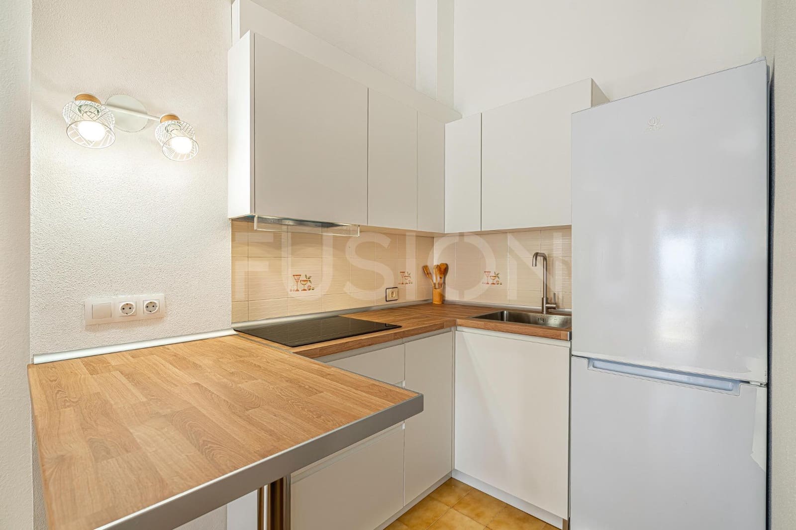 Piso de 1 habitación en Los Cristianos en venta con piscina - 223.000 € (Ref: 10180760)