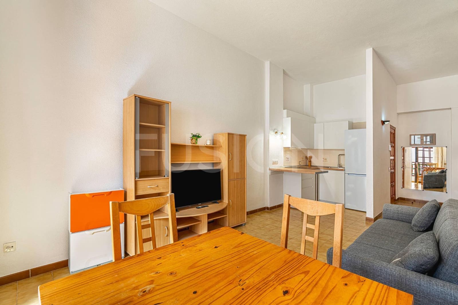 Piso de 1 habitación en Los Cristianos en venta con piscina - 223.000 € (Ref: 10180760)