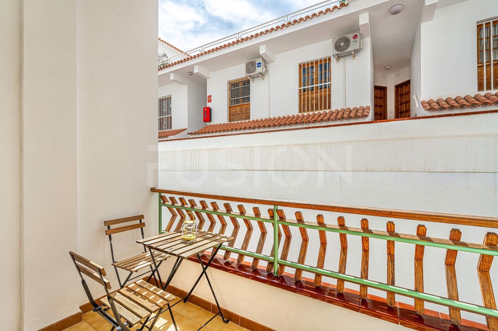 Piso de 1 habitación en Los Cristianos en venta con piscina - 223.000 € (Ref: 10180760)