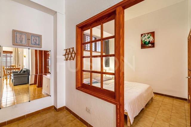 1 slaapkamer Flat te koop in Los Cristianos, Arona met zwembad - € 223.000 (Ref: 10180760)