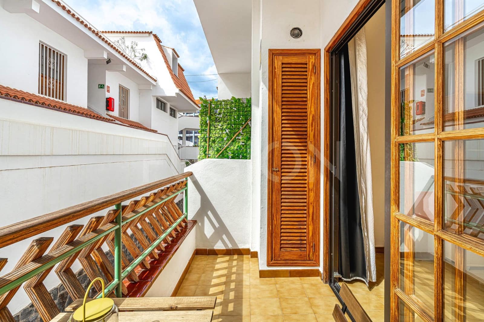 Piso de 1 habitación en Los Cristianos en venta con piscina - 223.000 € (Ref: 10180760)