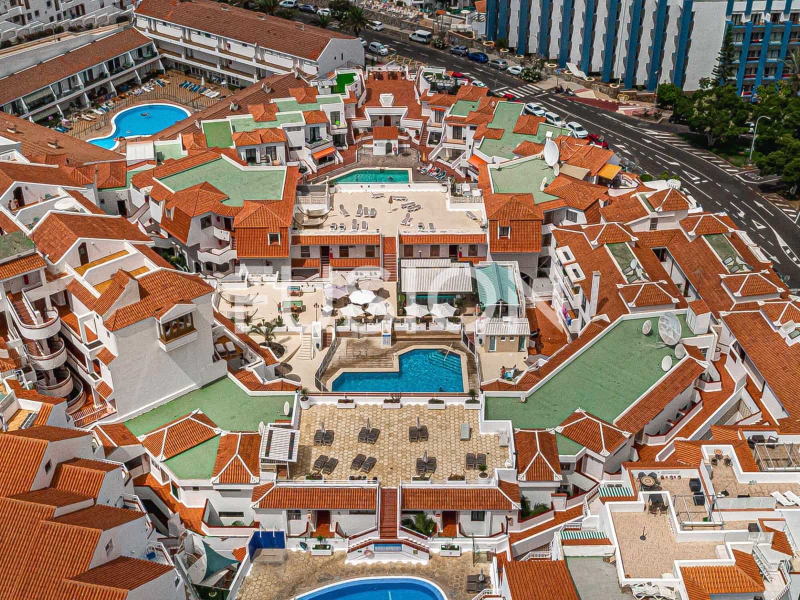 Piso de 1 habitación en Los Cristianos en venta con piscina - 223.000 € (Ref: 10180760)