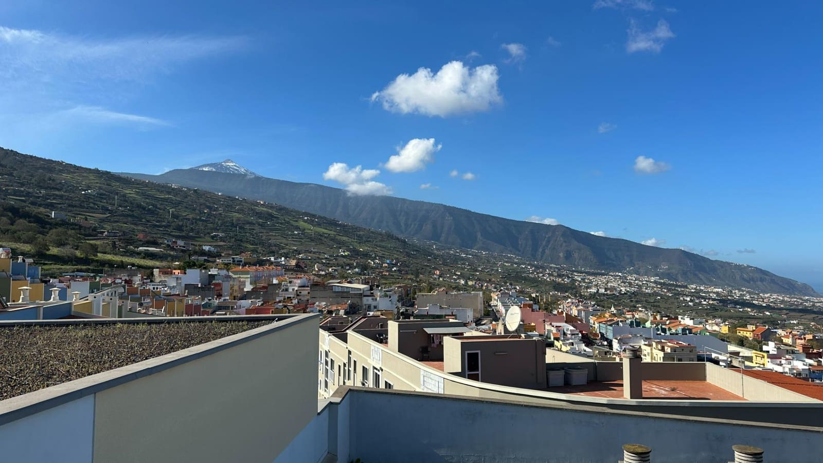 4 bedroom Townhouse for sale in La Orotava - € 280,000 (Ref: 9975780)